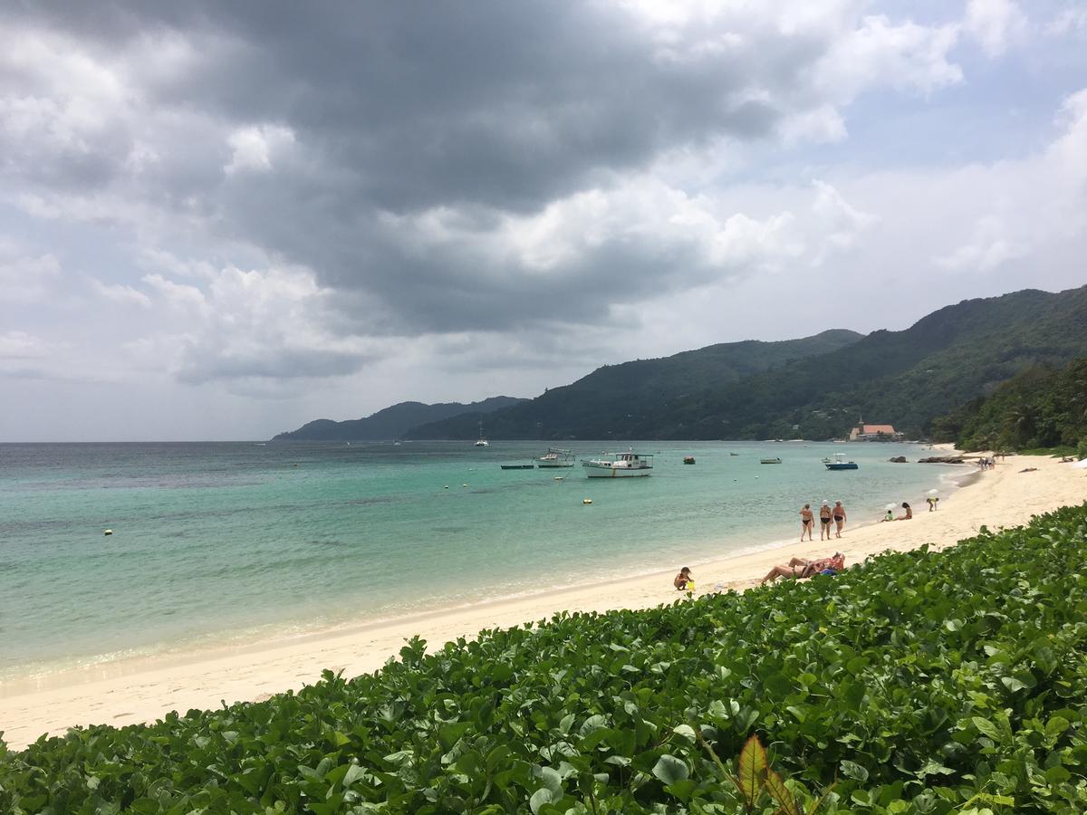 Shanaz Beachside Retreat Anse Royale Exterior photo