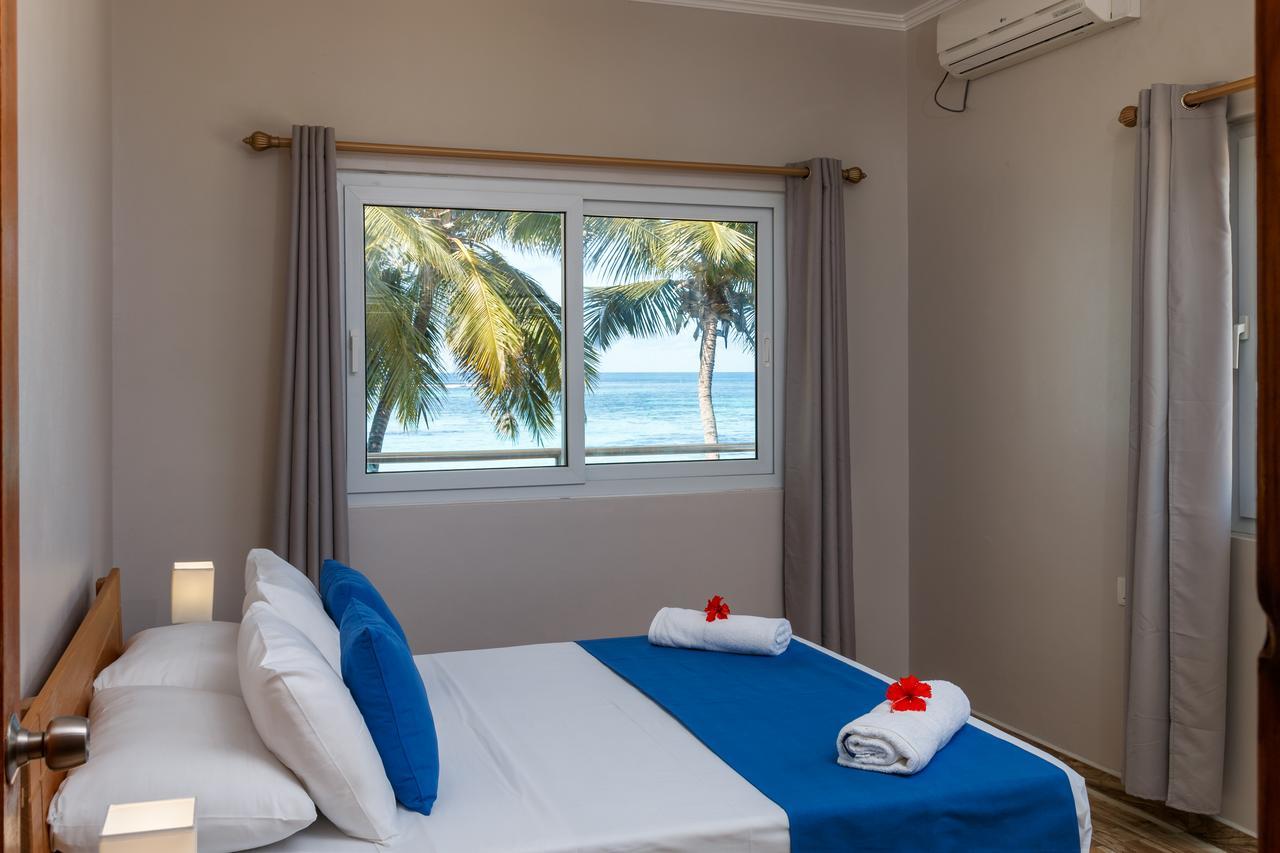 Shanaz Beachside Retreat Anse Royale Exterior photo